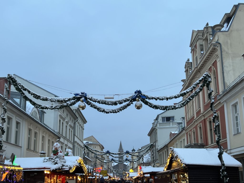 Weihnachtsmarkt Blauer Lichterglanz in Potsdam