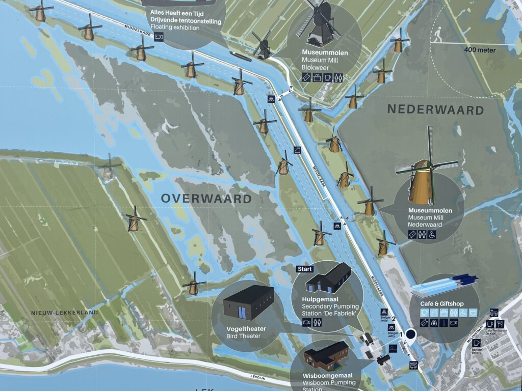 Kinderdijk: Anordnung der 19 Windmühlen auf einer Übersichtstafel