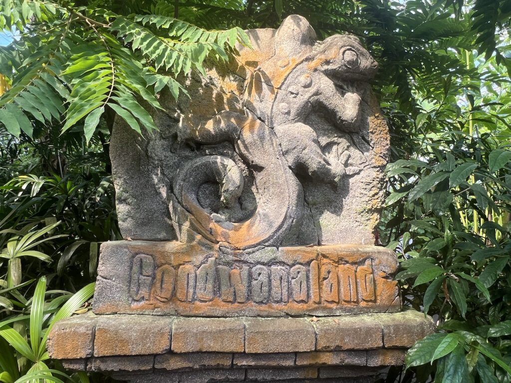 Skulptur im Gondwanaland Leipzig