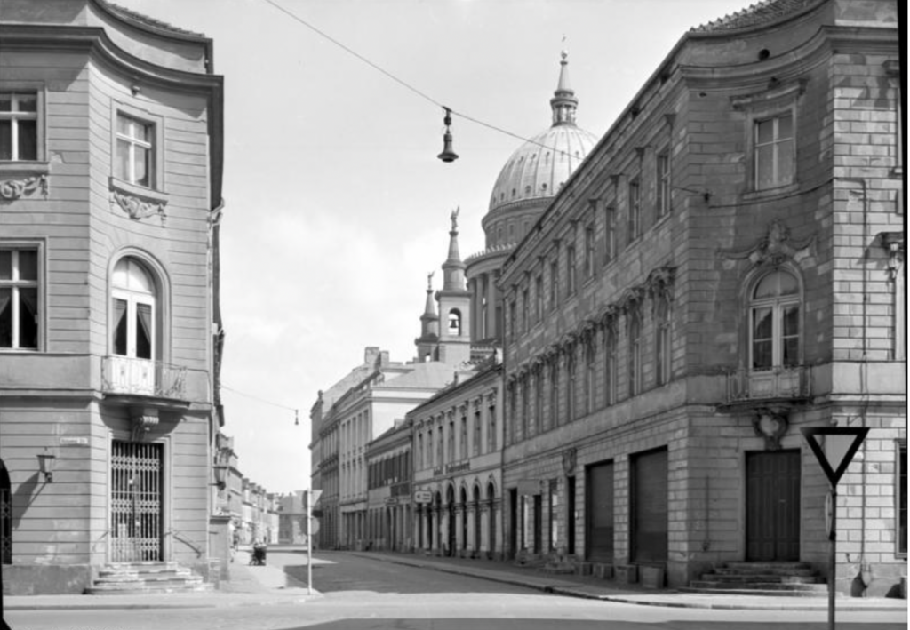 Acht Ecken: Östliche Häuser vor 1945. Quelle: Bundesarchiv, Bild 170-297 / Max Baur / CC-BY-SA 3.0